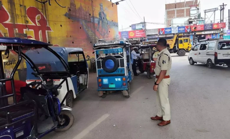 Raipur ट्रैफिक पुलिस , चेकिंग अभियान, Raipur , रायपुर, वरिष्ठ पुलिस अधीक्षक जिला रायपुर संतोष कुमार सिंह ,Raipur Traffic Police, Checking Campaign, Raipur, Raipur, Senior Superintendent of Police, Raipur District Santosh Kumar Singh,