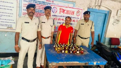 पल्सर ,शराब परिवहन , युवक गिरफ्तार, खरोरा,पल्सर , शराब परिवहन,youth arrested,transporting liquor,