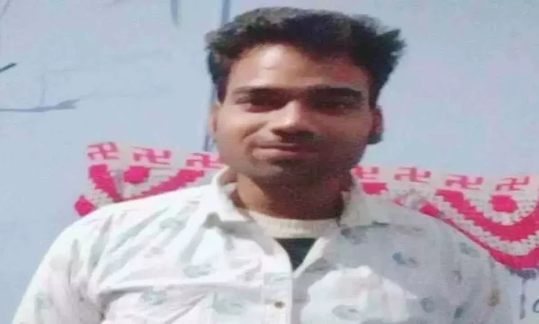 CRIME,संदिग्ध अवस्था,युवक की मौत, परिजनों ,गंभीर आरोप, झांसी, उत्तर प्रदेश,CRIME, suspicious condition, death of a youth, serious allegations against his family, Jhansi, Uttar Pradesh,