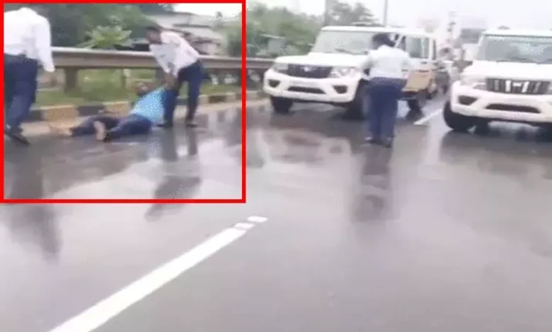 CG, NH-30 , शराबी, पुलिस , थाने, Kondagaon, कोंडागांव, छत्तीसगढ़ ,CG, NH-30, Drunk, Police, Police Station, Kondagaon, Kondagaon, Chhattisgarh,