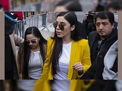 El Chapo की पत्नी , ड्रग माफिया , जेल , Mumbai ,मुंबई, मिलान फैशन वीक ,El Chapo's wife, drug mafia, jail, Mumbai, Mumbai, Milan Fashion Week,