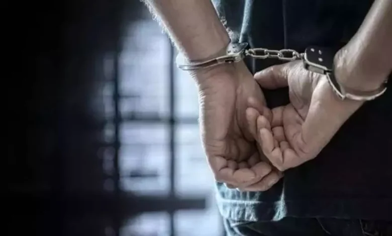 BREAKING NEWS, पौने दो करोड़ , गबन , शातिर गिरफ्तार, Siddharth Nagar, सिद्धार्थनगर,BREAKING NEWS, Rs. 1.75 crore embezzlement, cunning man arrested, Siddharth Nagar, Siddharth Nagar,