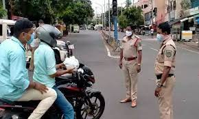 दोपहिया वाहन चालक, ट्रैफिक नियम, उल्‍लंघन , जुर्माना,two wheeler drivers, traffic rules, violation, fines,