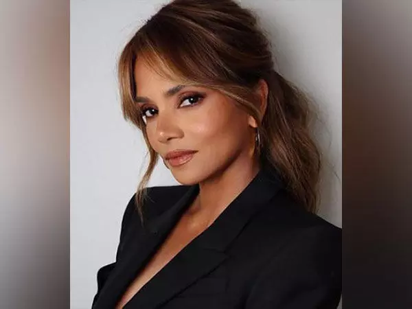 Halle Berry , एक्स-मेन 3 विवाद, प्रतिक्रिया , US वाशिंगटन , हैली बेरी, Halle Berry , एक्स-मेन फ्रैंचाइज़ , निर्देशक मैथ्यू वॉन ,Halle Berry, X-Men 3 controversy, reaction, US Washington, Halle Berry, Halle Berry, X-Men franchise, director Matthew Vaughn,