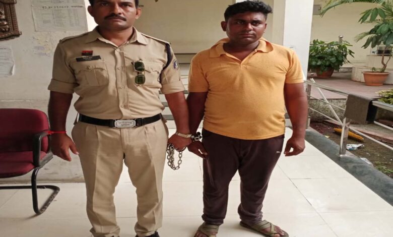 आमानाका में आबकारी एक्ट के मामले में शराब तस्कर सुनील लिलहारे गिरफ्तार