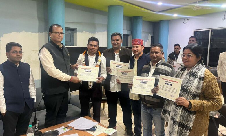 रायपुर प्रेस क्लब के नए अध्यक्ष बने मोहन तिवारी, महासचिव बने गौरव शर्मा